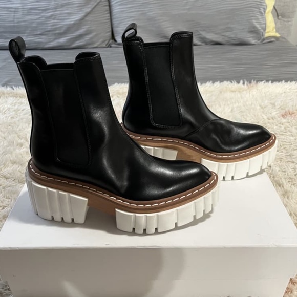 New Authentic STELLA MCCARTNEY Emilie Platform Chelsea Boot - Picture 1 of 8